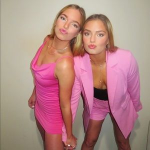 pink suit on the right!